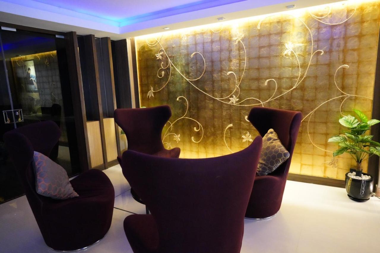 Icheck Inn Nana By Aspira Bangkok Exteriör bild